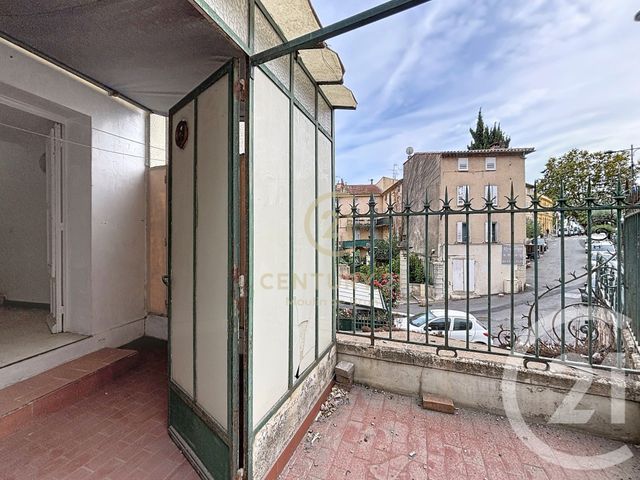 Appartement F2 &agrave; louer - 2 pi&egrave;ces - 41,76 m2 - Grasse - 06 - PROVENCE-ALPES-COTE-D-AZUR