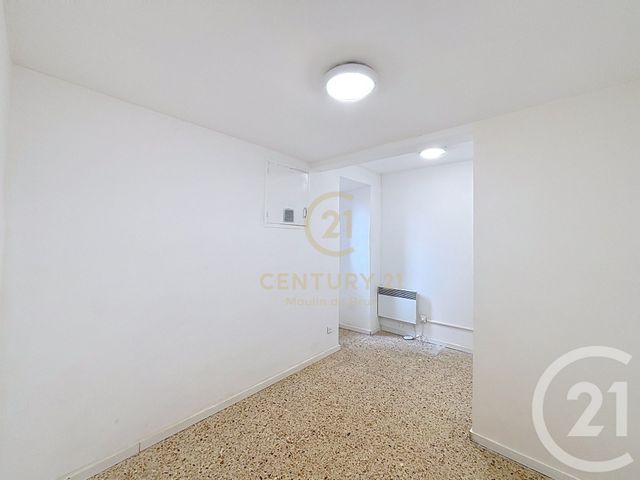 Appartement F2 &agrave; louer - 2 pi&egrave;ces - 41,76 m2 - Grasse - 06 - PROVENCE-ALPES-COTE-D-AZUR