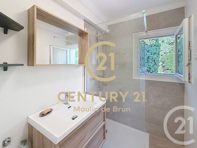 Appartement F3 &agrave; vendre - 3 pi&egrave;ces - 57 m2 - Grasse - 06 - PROVENCE-ALPES-COTE-D-AZUR