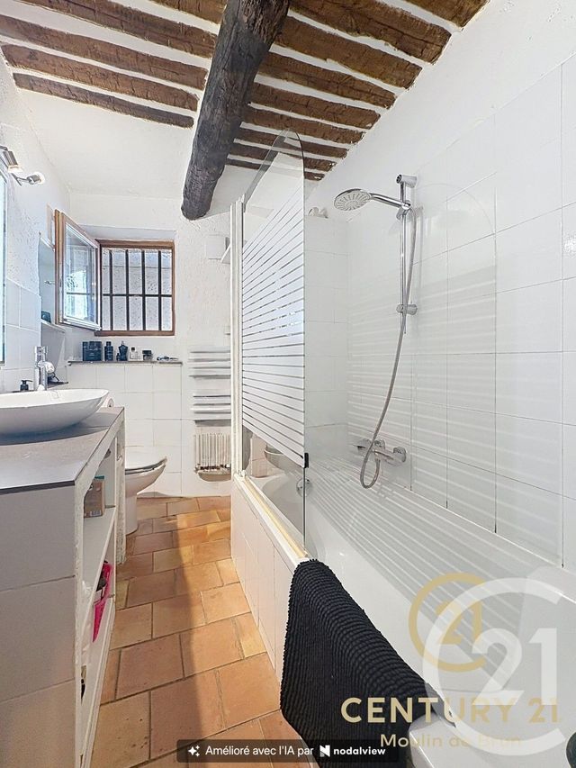 Appartement F3 bis &agrave; louer - 4 pi&egrave;ces - 77,41 m2 - Grasse - 06 - PROVENCE-ALPES-COTE-D-AZUR
