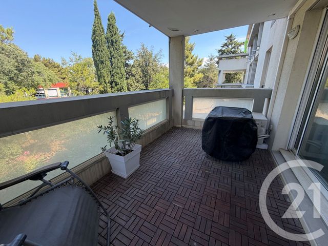Appartement T3 &agrave; louer - 3 pi&egrave;ces - 60,08 m2 - Marseille - 13010 - PROVENCE-ALPES-COTE-D-AZUR