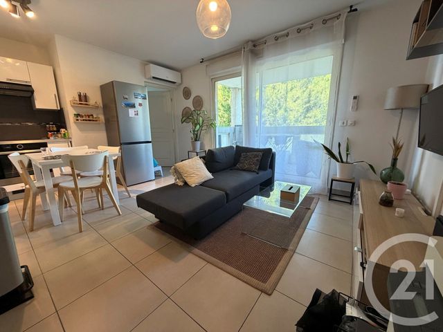 Appartement T3 &agrave; louer - 3 pi&egrave;ces - 60,08 m2 - Marseille - 13010 - PROVENCE-ALPES-COTE-D-AZUR