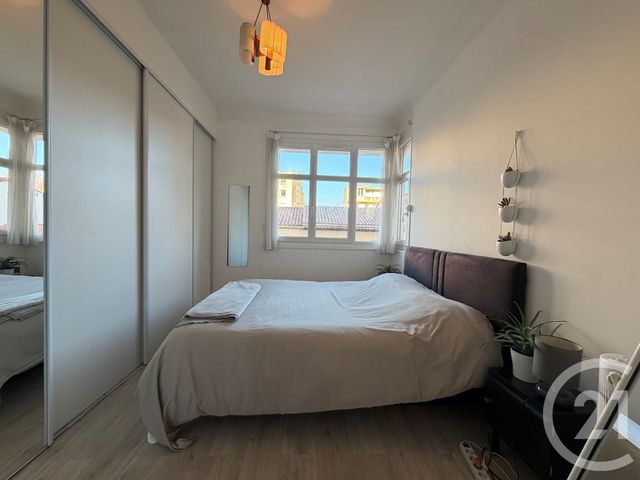 Appartement T3 &agrave; louer - 3 pi&egrave;ces - 67,80 m2 - Marseille - 13007 - PROVENCE-ALPES-COTE-D-AZUR