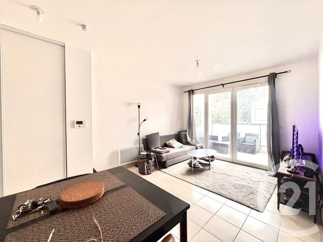 Appartement T2 &agrave; louer - 2 pi&egrave;ces - 37,30 m2 - Marseille - 13016 - PROVENCE-ALPES-COTE-D-AZUR