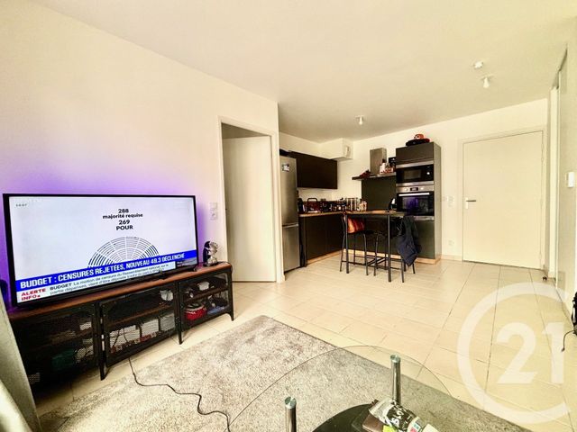 Appartement T2 &agrave; louer - 2 pi&egrave;ces - 37,30 m2 - Marseille - 13016 - PROVENCE-ALPES-COTE-D-AZUR