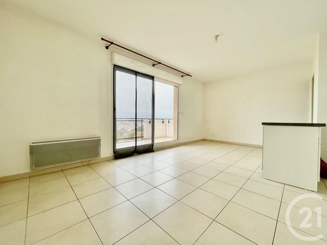 Appartement T1 &agrave; louer - 1 pi&egrave;ce - 30,38 m2 - Marseille - 13013 - PROVENCE-ALPES-COTE-D-AZUR