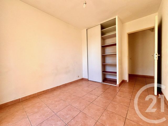 Appartement T3 &agrave; louer - 3 pi&egrave;ces - 49 m2 - Marseille - 13013 - PROVENCE-ALPES-COTE-D-AZUR