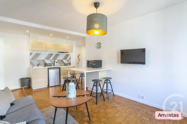 Appartement T4 &agrave; louer - 4 pi&egrave;ces - 60,11 m2 - Marseille - 13002 - PROVENCE-ALPES-COTE-D-AZUR