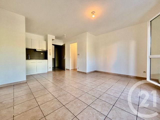 Appartement T2 &agrave; louer - 2 pi&egrave;ces - 38,33 m2 - Marseille - 13013 - PROVENCE-ALPES-COTE-D-AZUR