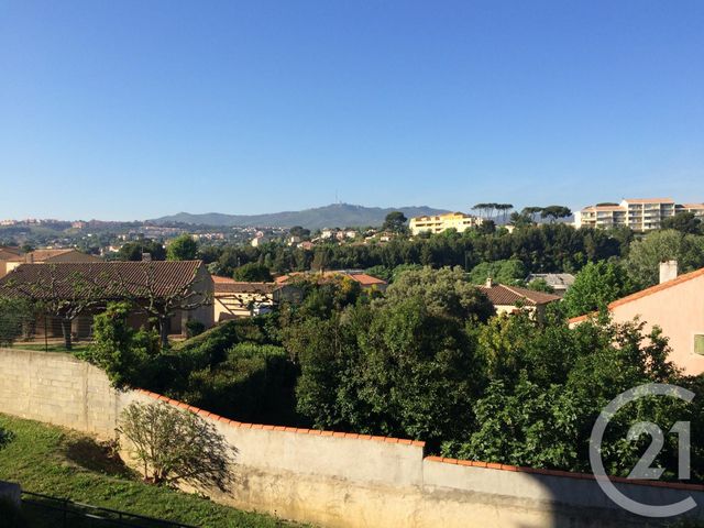 Appartement F2 &agrave; louer - 2 pi&egrave;ces - 42 m2 - Marseille - 13013 - PROVENCE-ALPES-COTE-D-AZUR