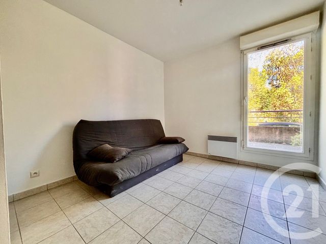 Appartement T4 &agrave; louer - 4 pi&egrave;ces - 84,38 m2 - Marseille - 13013 - PROVENCE-ALPES-COTE-D-AZUR