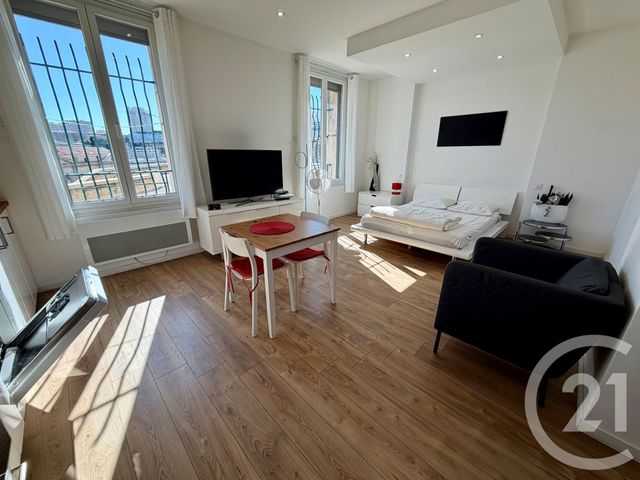 Appartement T1 &agrave; louer - 1 pi&egrave;ce - 32 m2 - Marseille - 13002 - PROVENCE-ALPES-COTE-D-AZUR