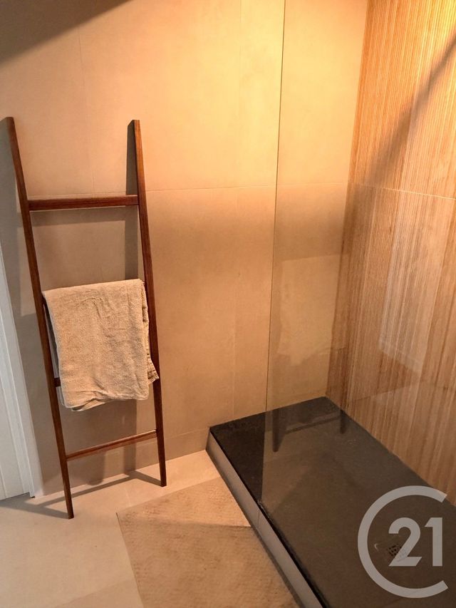 Appartement T2 &agrave; louer - 2 pi&egrave;ces - 33,33 m2 - Marseille - 13008 - PROVENCE-ALPES-COTE-D-AZUR