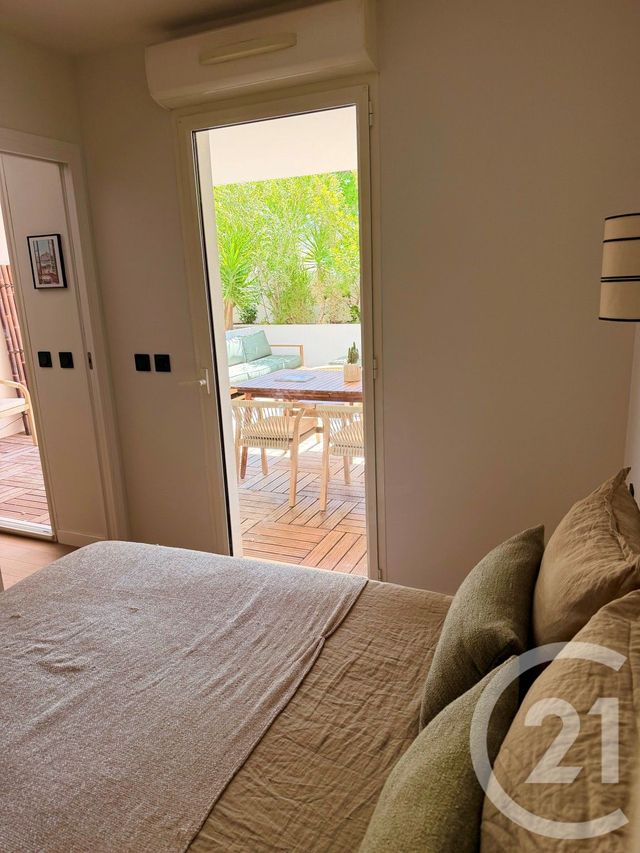 Appartement T2 &agrave; louer - 2 pi&egrave;ces - 33,33 m2 - Marseille - 13008 - PROVENCE-ALPES-COTE-D-AZUR