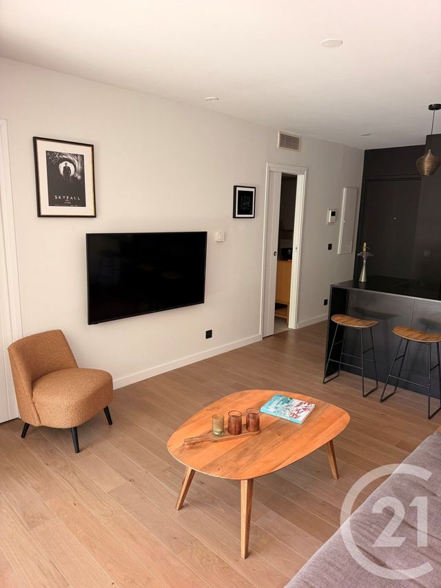 Appartement T2 &agrave; louer - 2 pi&egrave;ces - 33,33 m2 - Marseille - 13008 - PROVENCE-ALPES-COTE-D-AZUR