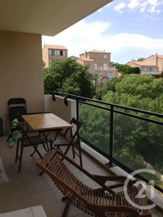 Appartement F1 &agrave; louer - 1 pi&egrave;ce - 30,20 m2 - Marseille - 13013 - PROVENCE-ALPES-COTE-D-AZUR