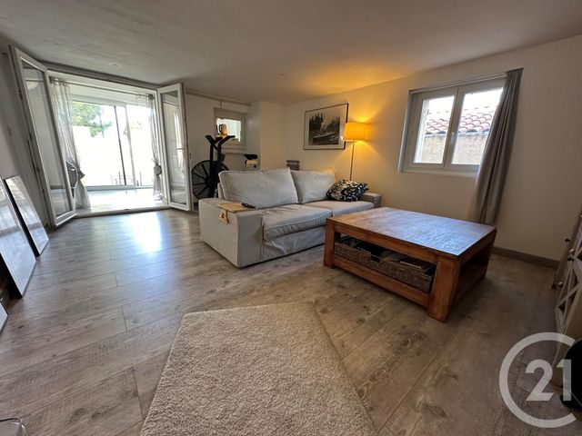 Appartement &agrave; louer - 2 pi&egrave;ces - 46,66 m2 - Marseille - 13013 - PROVENCE-ALPES-COTE-D-AZUR