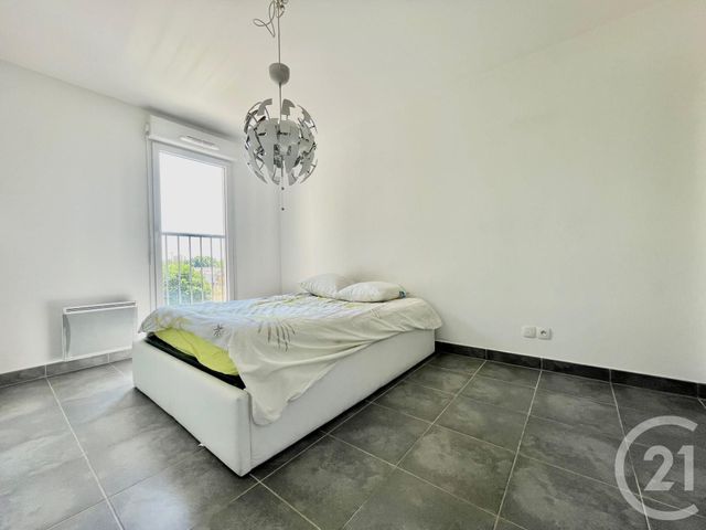 Appartement T2 &agrave; louer - 2 pi&egrave;ces - 42 m2 - Marseille - 13010 - PROVENCE-ALPES-COTE-D-AZUR