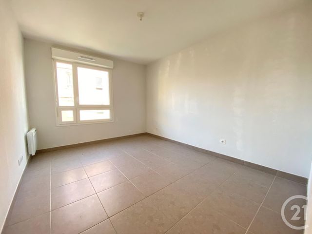Appartement T3 &agrave; louer - 3 pi&egrave;ces - 58,34 m2 - Marseille - 13013 - PROVENCE-ALPES-COTE-D-AZUR
