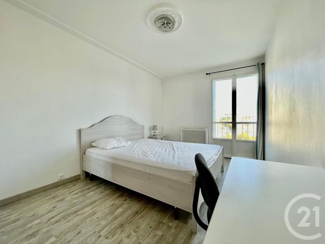 Appartement T4 &agrave; louer - 4 pi&egrave;ces - 87,76 m2 - Marseille - 13013 - PROVENCE-ALPES-COTE-D-AZUR
