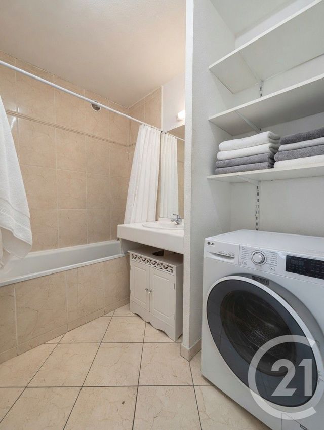 Appartement T2 &agrave; louer - 2 pi&egrave;ces - 35,39 m2 - Marseille - 13013 - PROVENCE-ALPES-COTE-D-AZUR