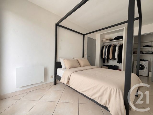 Appartement T2 &agrave; louer - 2 pi&egrave;ces - 35,39 m2 - Marseille - 13013 - PROVENCE-ALPES-COTE-D-AZUR
