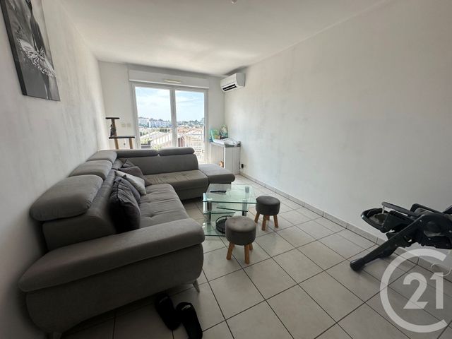 Appartement T2 &agrave; louer - 2 pi&egrave;ces - 39,78 m2 - Marseille - 13013 - PROVENCE-ALPES-COTE-D-AZUR