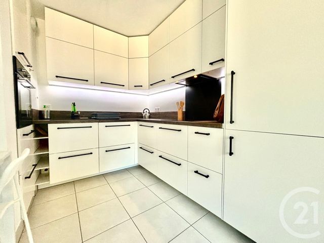 Appartement T2 &agrave; louer - 2 pi&egrave;ces - 39,50 m2 - Marseille - 13013 - PROVENCE-ALPES-COTE-D-AZUR