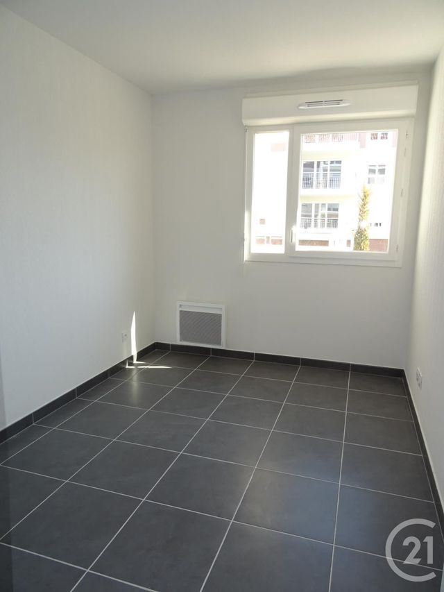 Appartement T3 &agrave; louer - 3 pi&egrave;ces - 57,31 m2 - Marseille - 13013 - PROVENCE-ALPES-COTE-D-AZUR