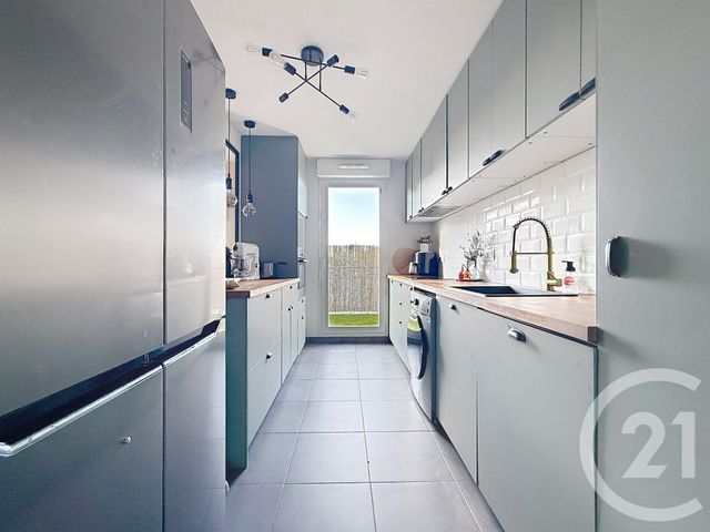 Appartement T3 &agrave; louer - 3 pi&egrave;ces - 67,11 m2 - Marseille - 13013 - PROVENCE-ALPES-COTE-D-AZUR