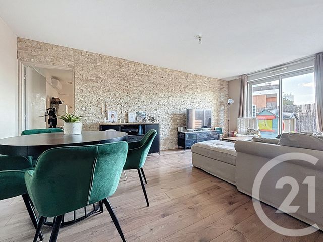 Appartement T3 &agrave; louer - 3 pi&egrave;ces - 67,11 m2 - Marseille - 13013 - PROVENCE-ALPES-COTE-D-AZUR