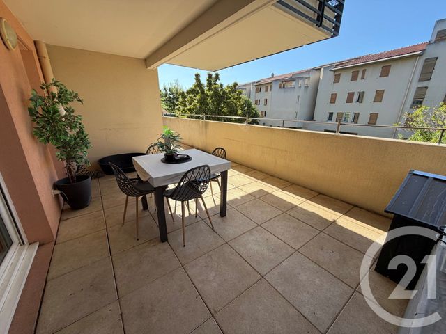 Appartement T3 &agrave; louer - 3 pi&egrave;ces - 55,96 m2 - Marseille - 13014 - PROVENCE-ALPES-COTE-D-AZUR