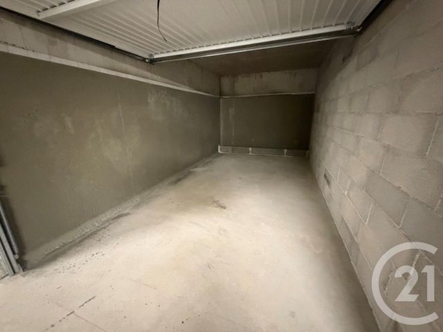 Appartement T2 &agrave; louer - 2 pi&egrave;ces - 44,73 m2 - Marseille - 13008 - PROVENCE-ALPES-COTE-D-AZUR