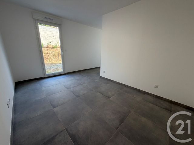 Appartement T2 &agrave; louer - 2 pi&egrave;ces - 44,73 m2 - Marseille - 13008 - PROVENCE-ALPES-COTE-D-AZUR