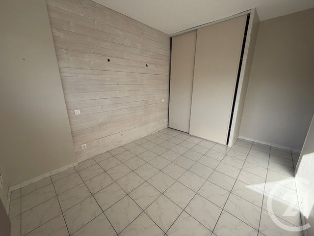 Appartement T4 &agrave; louer - 4 pi&egrave;ces - 87,19 m2 - Marseille - 13013 - PROVENCE-ALPES-COTE-D-AZUR