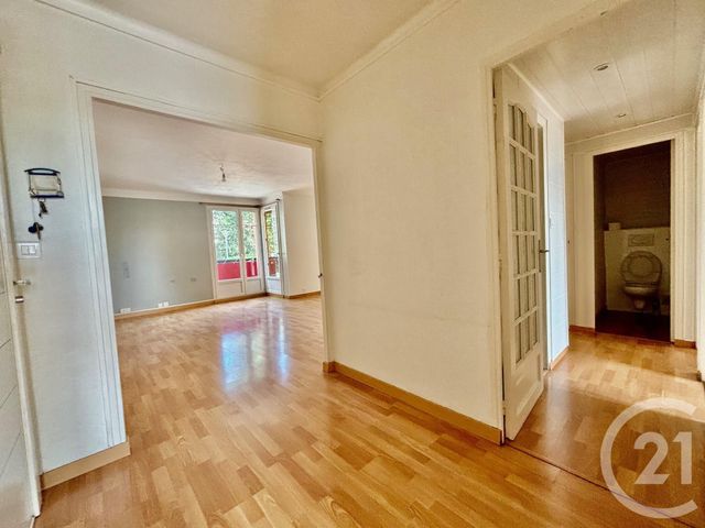 Appartement T3 &agrave; louer - 3 pi&egrave;ces - 72,68 m2 - Marseille - 13013 - PROVENCE-ALPES-COTE-D-AZUR
