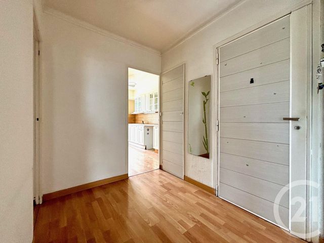 Appartement T3 &agrave; louer - 3 pi&egrave;ces - 72,68 m2 - Marseille - 13013 - PROVENCE-ALPES-COTE-D-AZUR