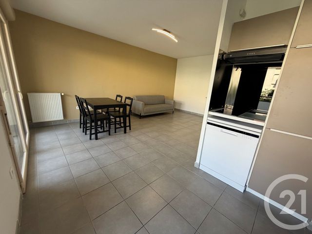 Appartement T2 &agrave; louer - 2 pi&egrave;ces - 42,72 m2 - Marseille - 13012 - PROVENCE-ALPES-COTE-D-AZUR