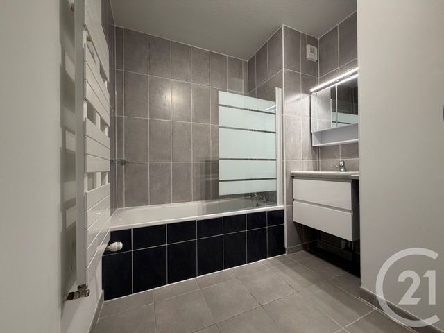 Appartement T2 &agrave; louer - 2 pi&egrave;ces - 42,72 m2 - Marseille - 13012 - PROVENCE-ALPES-COTE-D-AZUR
