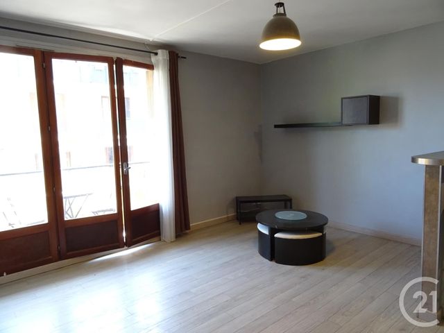 Appartement Studio &agrave; louer - 1 pi&egrave;ce - 25,24 m2 - Marseille - 13013 - PROVENCE-ALPES-COTE-D-AZUR