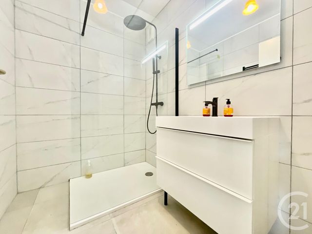 Maison &agrave; louer - 4 pi&egrave;ces - 76,54 m2 - Marseille - 13011 - PROVENCE-ALPES-COTE-D-AZUR