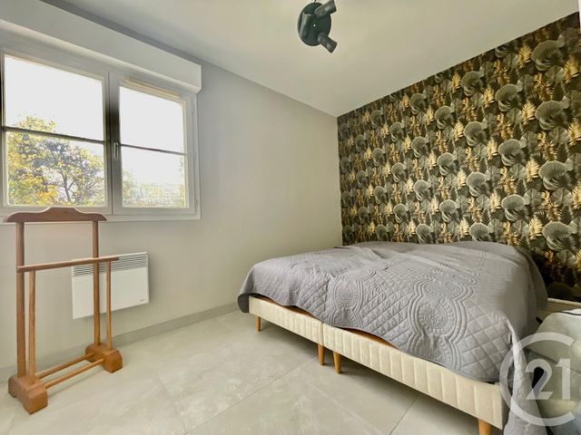 Maison &agrave; louer - 4 pi&egrave;ces - 76,54 m2 - Marseille - 13011 - PROVENCE-ALPES-COTE-D-AZUR