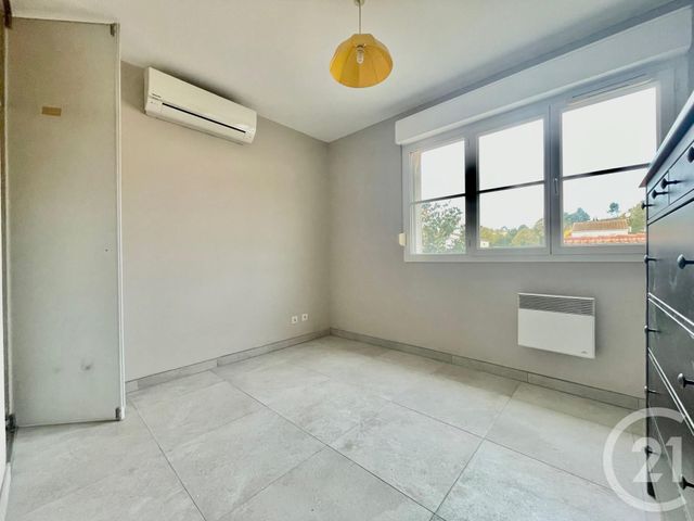 Maison &agrave; louer - 4 pi&egrave;ces - 76,54 m2 - Marseille - 13011 - PROVENCE-ALPES-COTE-D-AZUR