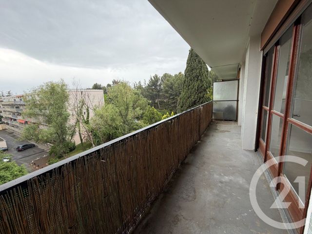 Appartement T2 &agrave; louer - 2 pi&egrave;ces - 42,67 m2 - Marseille - 13013 - PROVENCE-ALPES-COTE-D-AZUR