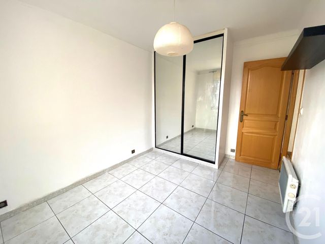 Appartement T3 &agrave; louer - 3 pi&egrave;ces - 67,45 m2 - Marseille - 13013 - PROVENCE-ALPES-COTE-D-AZUR