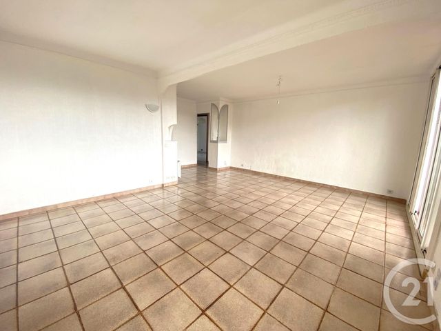 Appartement T3 &agrave; louer - 3 pi&egrave;ces - 67,45 m2 - Marseille - 13013 - PROVENCE-ALPES-COTE-D-AZUR