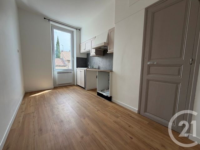 Appartement T2 &agrave; louer - 2 pi&egrave;ces - 52,75 m2 - Marseille - 13013 - PROVENCE-ALPES-COTE-D-AZUR