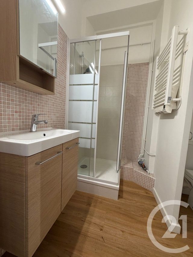 Appartement T2 &agrave; louer - 2 pi&egrave;ces - 52,75 m2 - Marseille - 13013 - PROVENCE-ALPES-COTE-D-AZUR