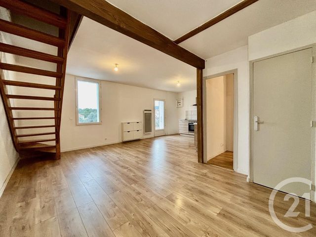 Appartement T3 &agrave; louer - 3 pi&egrave;ces - 48,72 m2 - Cadolive - 13 - PROVENCE-ALPES-COTE-D-AZUR