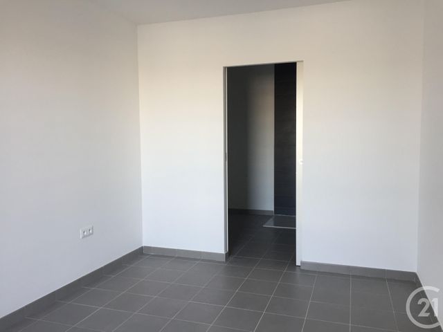 Appartement T2 &agrave; louer - 2 pi&egrave;ces - 37,92 m2 - Marseille - 13010 - PROVENCE-ALPES-COTE-D-AZUR